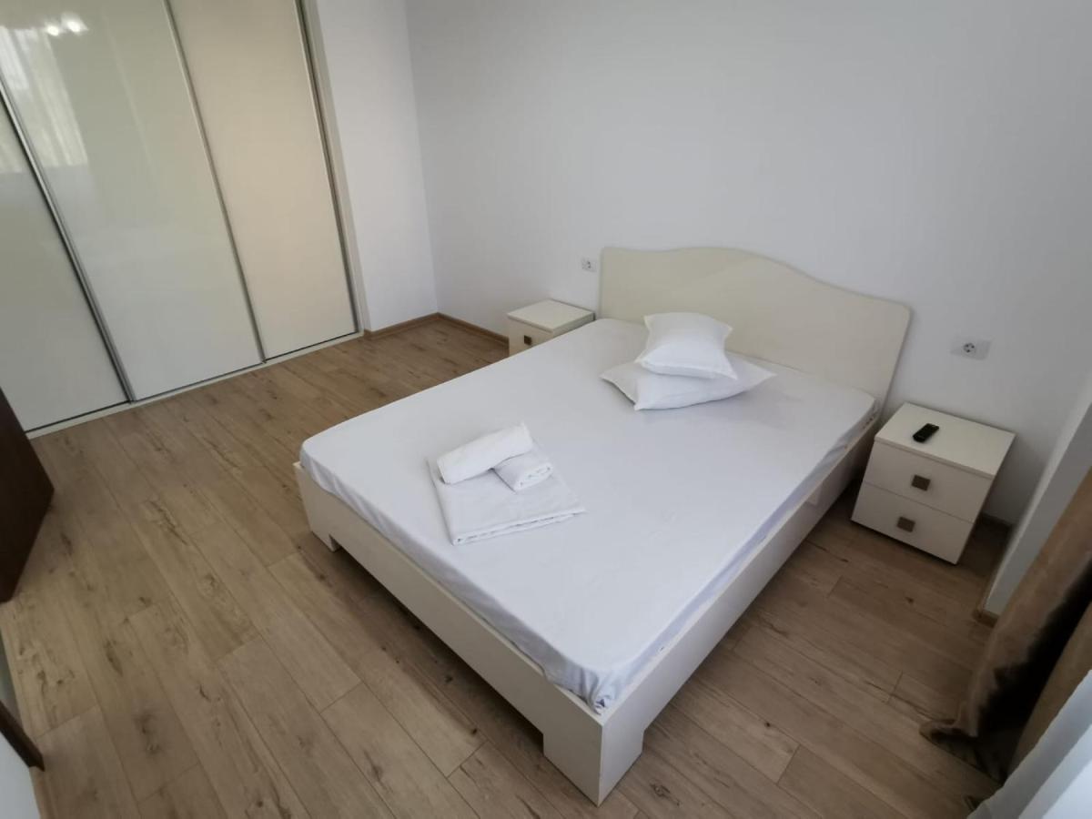 Lake Apartments Solid มามายา ภายนอก รูปภาพ