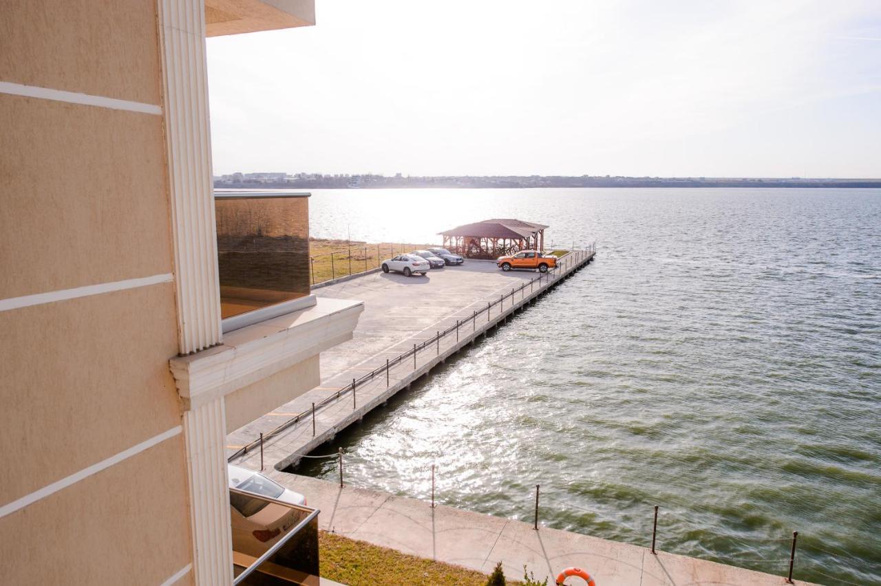 Lake Apartments Solid มามายา ภายนอก รูปภาพ