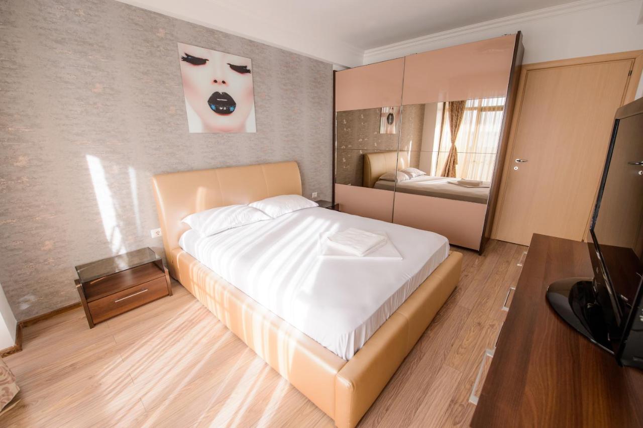 Lake Apartments Solid มามายา ภายนอก รูปภาพ
