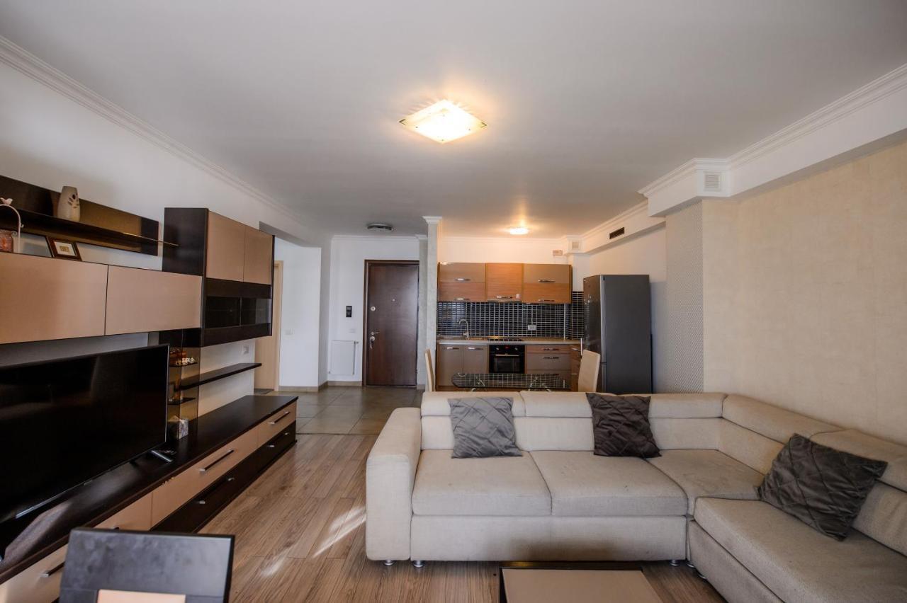 Lake Apartments Solid มามายา ภายนอก รูปภาพ